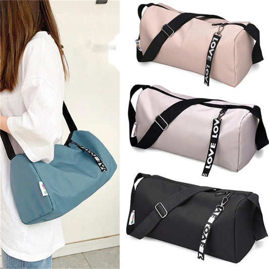 Women Medium Size Gym Bag Waterproof Fitness Training Bag Outdoor Travel Duffle Bag Men Sports Swim Bags Ultralight Yoga Gym Sports Backpack