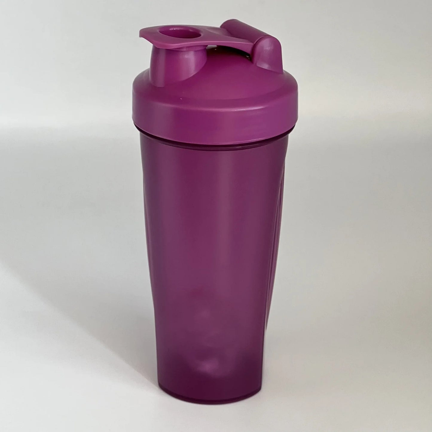 600ml Plastic Shaker Cups